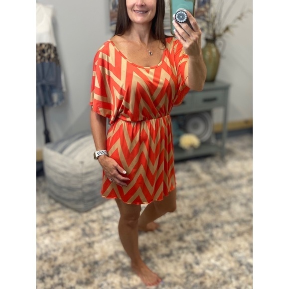 Chevron Zig Zag Print Batwing Dress Tan & Coral 96 - Picture 4 of 10